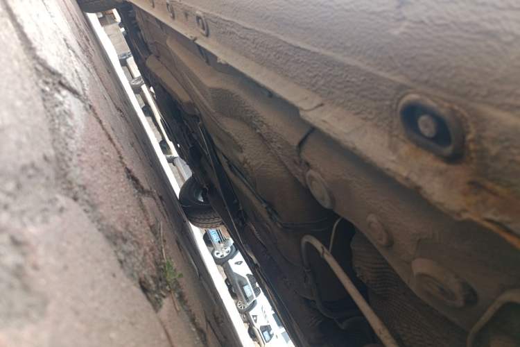 Used Volkswagen Bora 2012 1.6L Manual Fashion Edition Chassis Rear Left