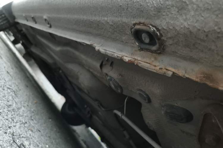 Used Volkswagen Bora 2012 1.6L Manual Comfort Model Chassis Rear Left