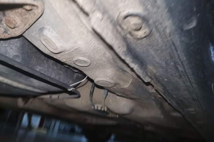 Used Volkswagen Bora 2012 1.6L Automatic Fashion Edition Chassis Rear Right