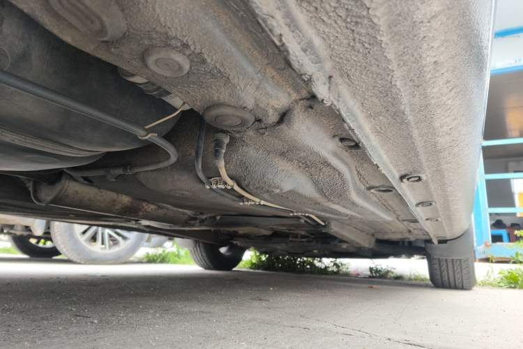 Used Volkswagen Bora 2012 1.6L Automatic Fashion Edition Chassis Rear Right
