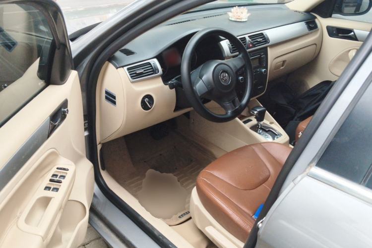 Used Volkswagen Bora 2012 1.6L Automatic Fashion Edition Driver Seat