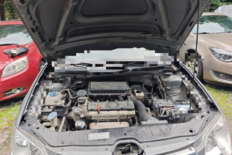 Used Volkswagen Bora 2012 1.6L Manual Comfort Model Engine Bay