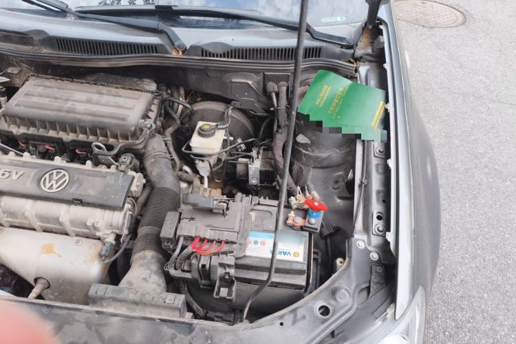 Used Volkswagen Bora 2012 1.6L Automatic Fashion Value Edition Engine Bay Left