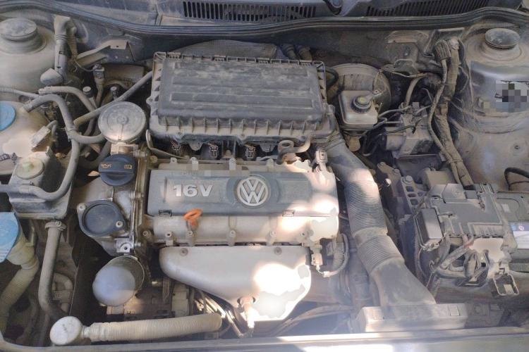 Used Volkswagen Bora 2012 1.6L Automatic Comfortable Value Edition Engine Bay