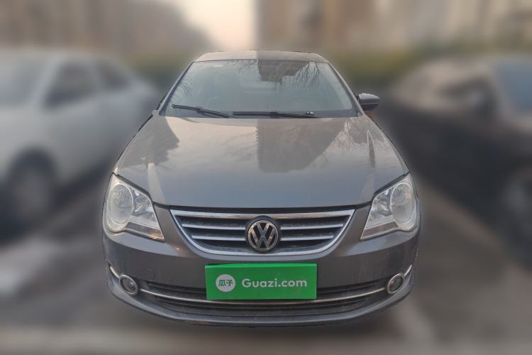 Used Volkswagen Bora 2012 1.6L Manual Fashion Edition Front