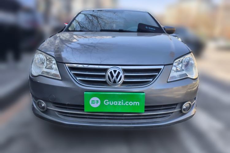 Used Volkswagen Bora 2012 1.6L Manual Fashion Edition Front