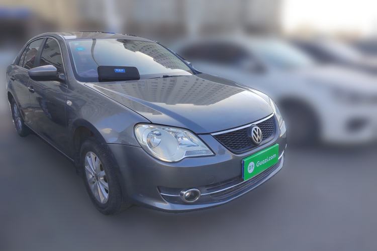 Used Volkswagen Bora 2012 1.6L Manual Comfort Model Front Right 45 Deg