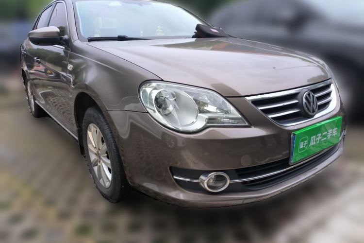 Used Volkswagen Bora 2012 1.6L Manual Comfort Model Front Right 45 Deg