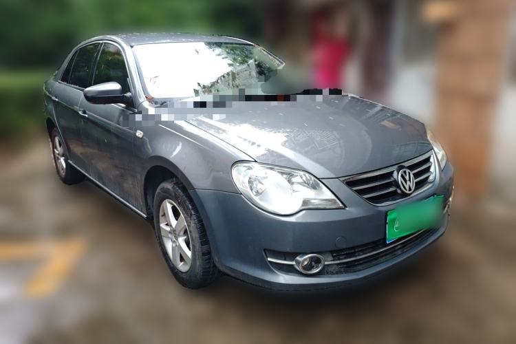 Used Volkswagen Bora 2012 1.6L Manual Fashion Edition Front Right 45 Deg