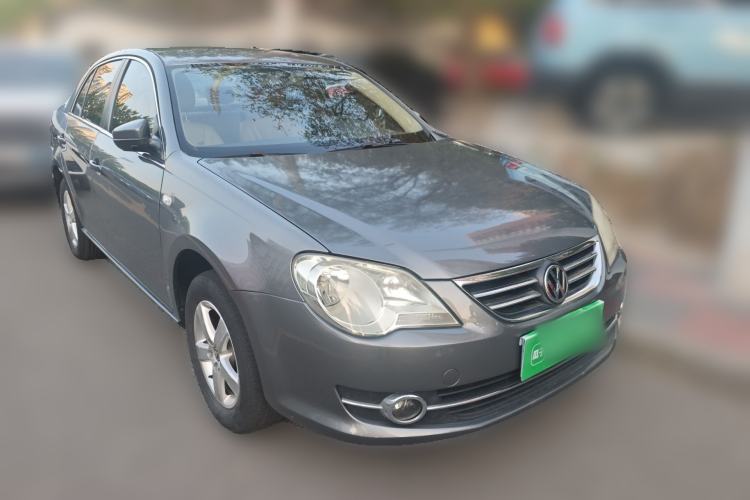 Used Volkswagen Bora 2012 1.6L Manual Fashion Edition Front Right 45 Deg