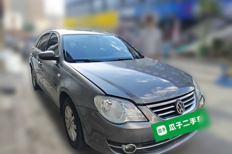 Used Volkswagen Bora 2012 1.6L Automatic Comfort Edition Front Right 45 Deg