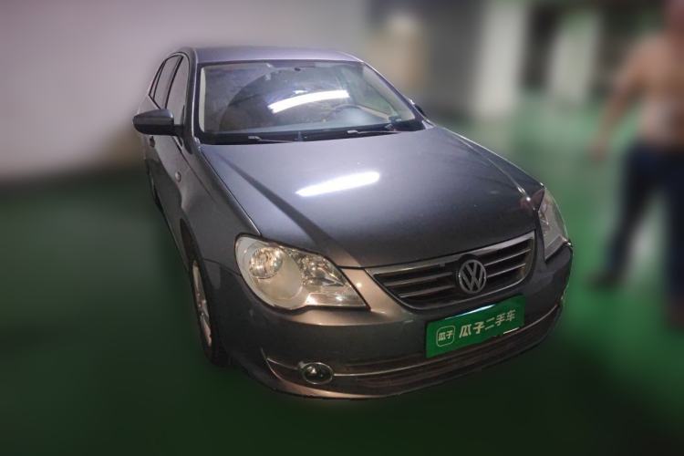 Used Volkswagen Bora 2012 1.6L Manual Fashion Edition Front Right 45 Deg