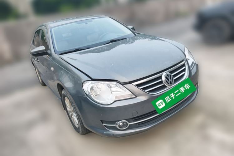 Used Volkswagen Bora 2012 1.6L Manual Comfort Model Front Right 45 Deg