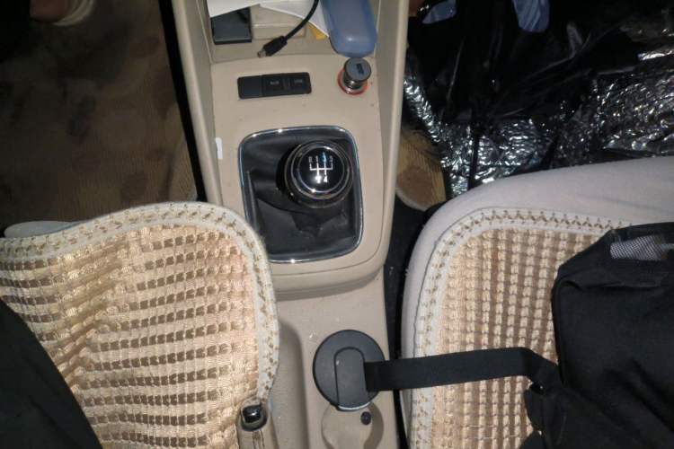 Used Volkswagen Bora 2012 1.4T Manual Comfort Version Gear Lever