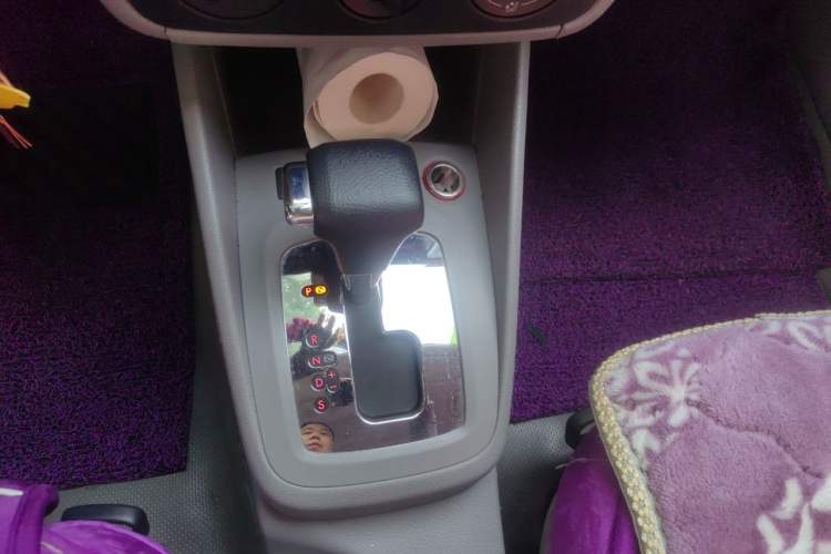 Used Volkswagen Bora  Gear Lever