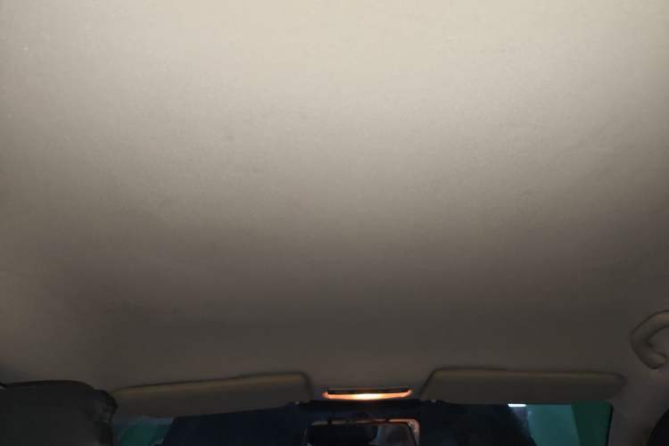 Used Volkswagen Bora 2012 1.6L Automatic Fashion Edition Headliner