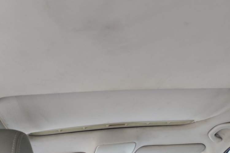 Used Volkswagen Bora 2012 1.6L Automatic Comfort Edition Headliner