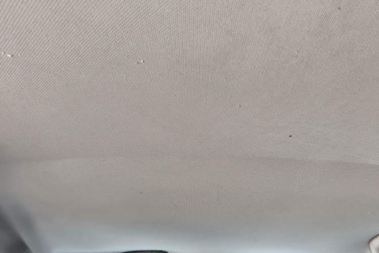 Used Volkswagen Bora 2012 1.6L Manual Fashion Edition Headliner