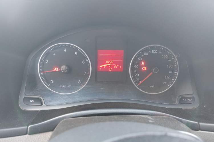 Used Volkswagen Bora 2012 1.6L Manual Comfort Model Instrument Cluster