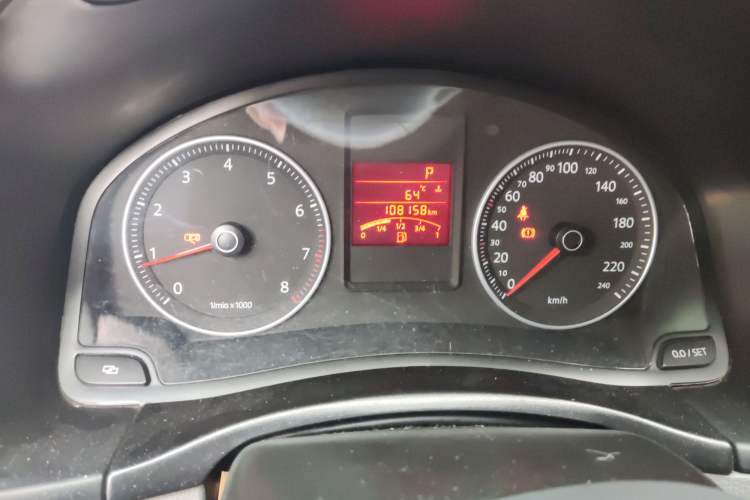 Used Volkswagen Bora 2012 1.6L Automatic Fashion Edition Instrument Cluster