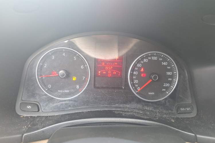 Used Volkswagen Bora 2012 1.6L Automatic Fashion Edition Instrument Cluster