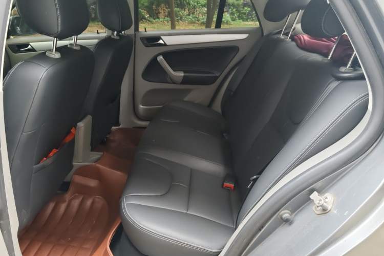 Used Volkswagen Bora 2012 1.6L Automatic Fashion Edition Left Rear Seat