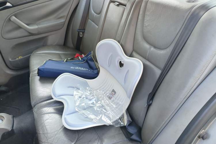 Used Volkswagen Bora 2012 1.6L Automatic Comfort Edition Left Rear Seat