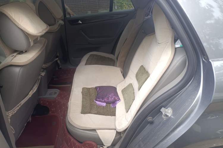 Used Volkswagen Bora 2012 1.6L Automatic Comfort Edition Left Rear Seat