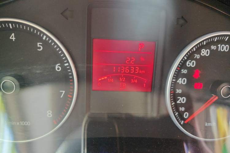 Used Volkswagen Bora 2012 1.6L Automatic Fashion Edition Odometer Close Up
