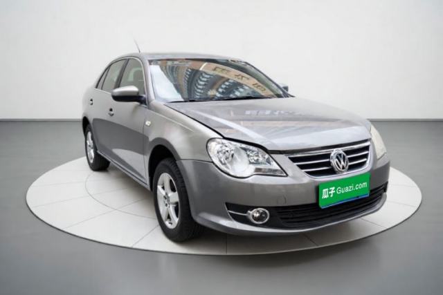 Volkswagen Bora 2012 1.6L Automatic Fashion Edition usado