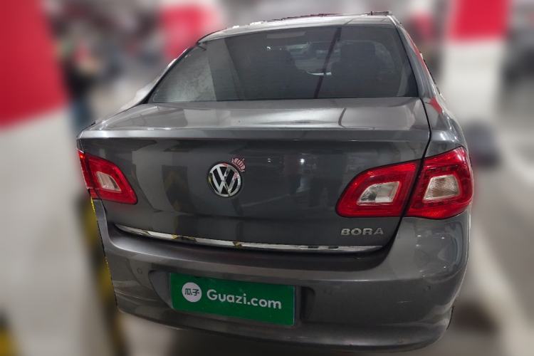 Used Volkswagen Bora 2012 1.6L Manual Fashion Edition Rear