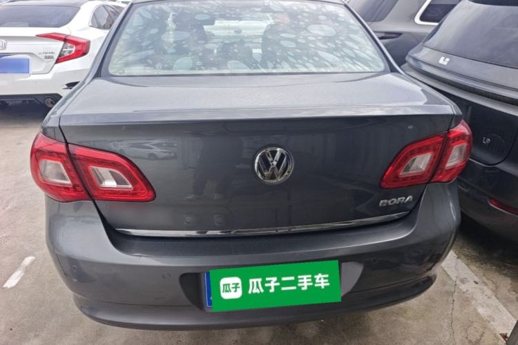 Used Volkswagen Bora 2012 1.6L Automatic Fashion Edition Rear