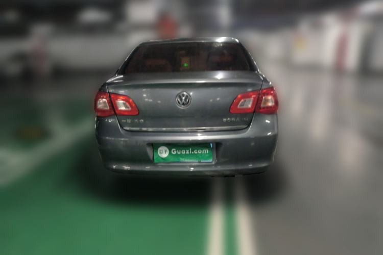 Used Volkswagen Bora 2012 1.4T Manual Comfort Version Rear
