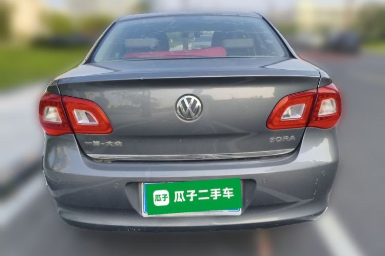 Used Volkswagen Bora 2012 1.6L Automatic Comfort Edition Rear