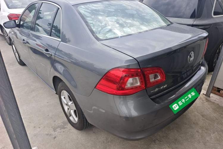Used Volkswagen Bora 2012 1.6L Automatic Fashion Edition Rear Left 45 Deg