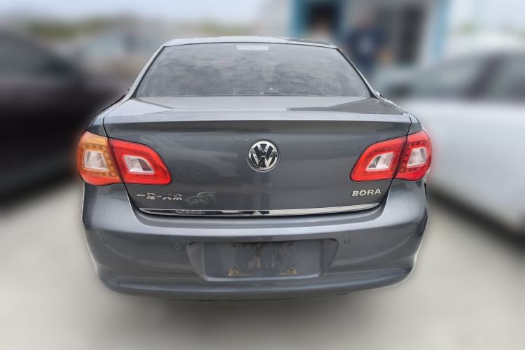 Used Volkswagen Bora 2012 1.6L Automatic Fashion Edition Rear