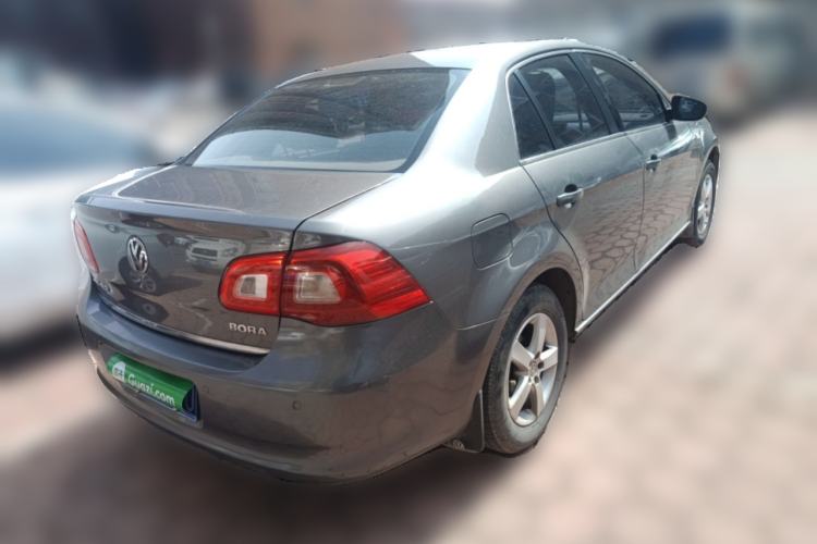Used Volkswagen Bora 2012 1.6L Manual Fashion Edition Rear Right 45 Deg