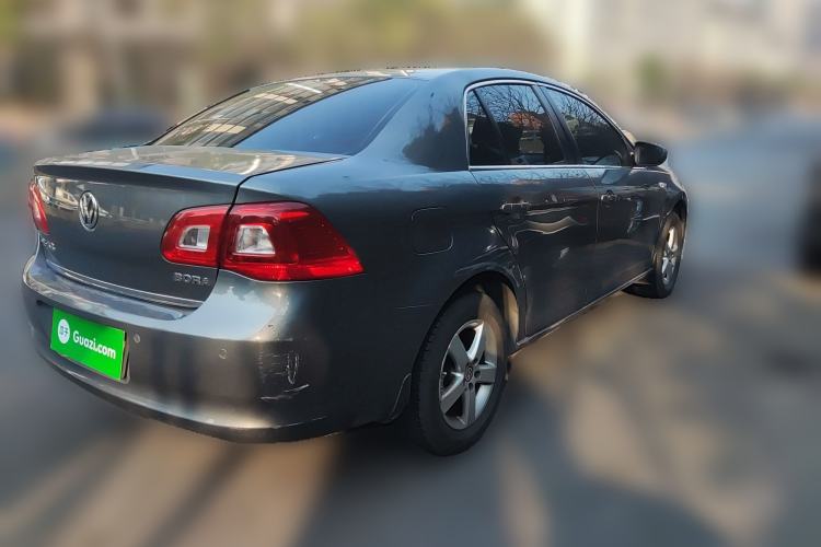 Used Volkswagen Bora 2012 1.6L Automatic Fashion Edition Rear Right 45 Deg