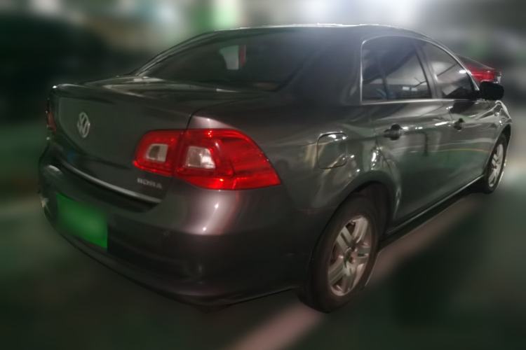 Used Volkswagen Bora 2012 1.6L Automatic Fashion Edition Rear Right 45 Deg