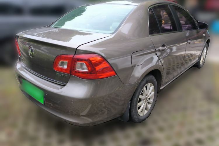Used Volkswagen Bora 2012 1.6L Manual Comfort Model Rear Right 45 Deg