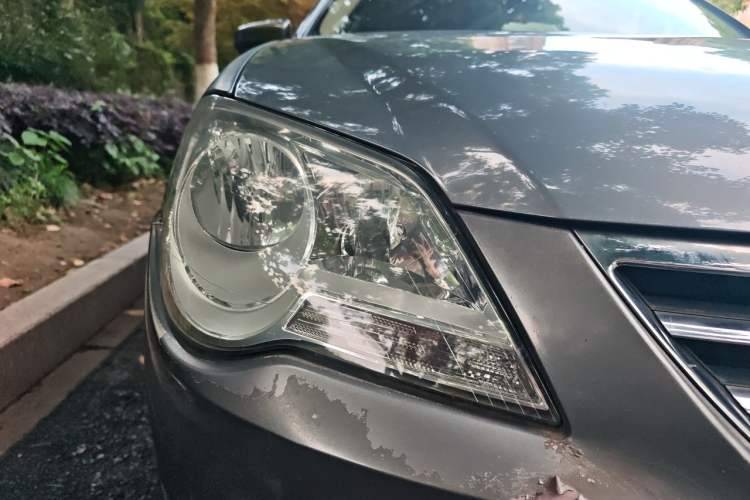 Used Volkswagen Bora 2012 1.6L Automatic Fashion Edition Right Front Headlight
