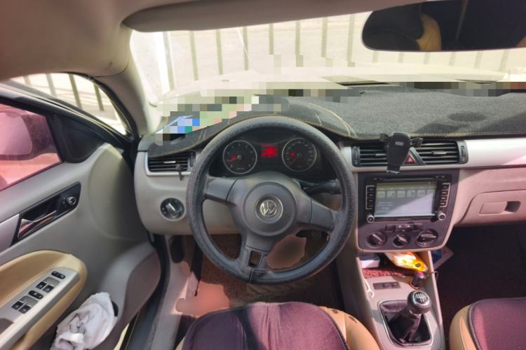 Used Volkswagen Bora 2012 1.6L Manual Fashion Edition Steering Wheel