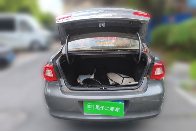 Used Volkswagen Bora 2012 1.6L Automatic Fashion Value Edition Trunk