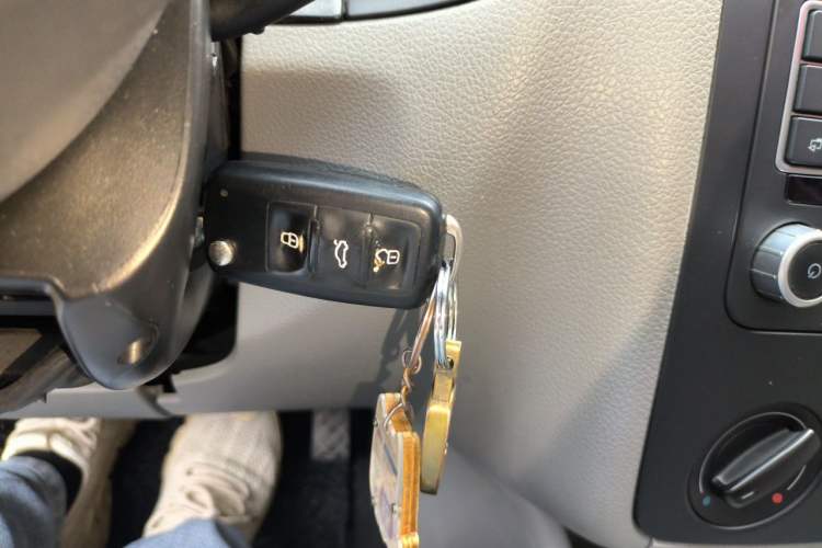 Used Volkswagen Bora 2012 1.6L Manual Comfort Model Vehicle Key
