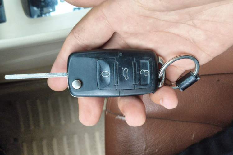 Used Volkswagen Bora 2012 1.6L Automatic Fashion Edition Vehicle Key