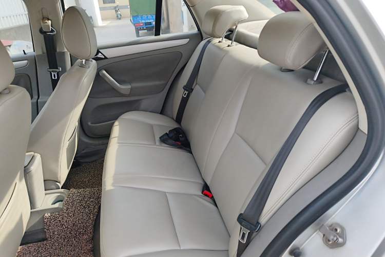Used Volkswagen Bora 2012 1.6L Manual Fashion Edition Left Rear Seat