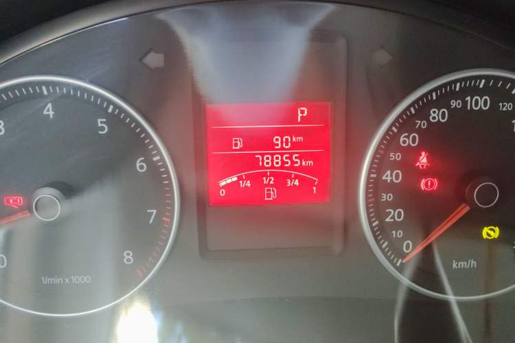 Used Volkswagen Bora 2012 1.6L Automatic Fashion Value Edition Odometer Close Up