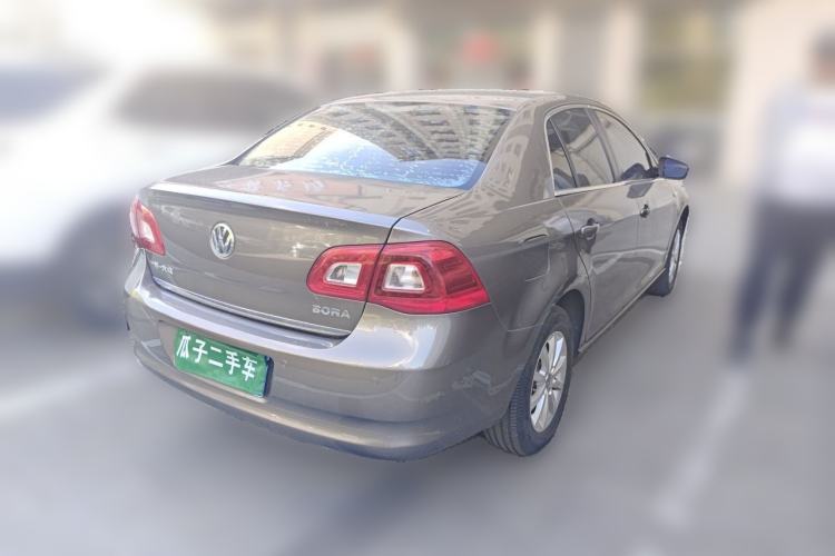 Used Volkswagen Bora 2012 1.6L Manual Comfort Model Rear Right 45 Deg