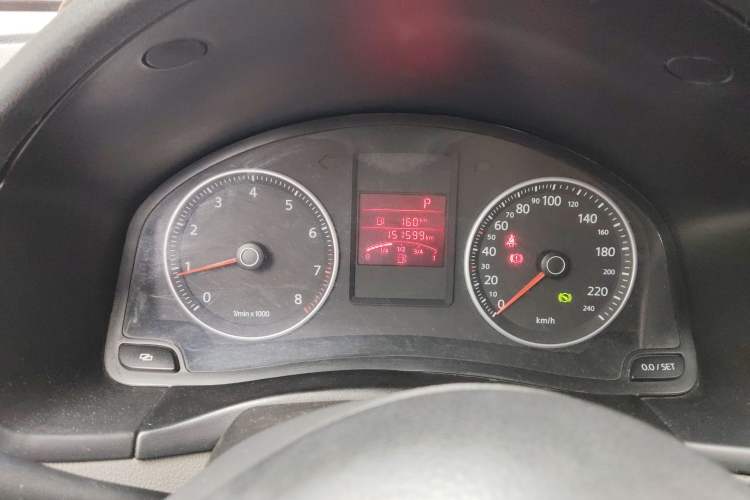Used Volkswagen Bora 2012 1.6L Automatic Fashion Edition Instrument Cluster