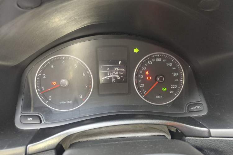 Used Volkswagen Bora 2012 1.4T Automatic Comfort Edition Instrument Cluster